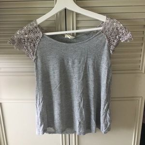 PACSUN GREY TOP